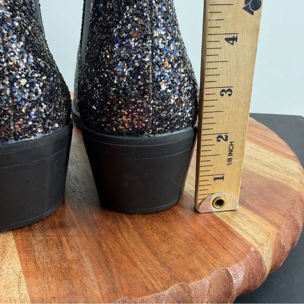 ASOS‎ Glitter square toe Chelsea boots sizeUK 8 US 9 silver blue